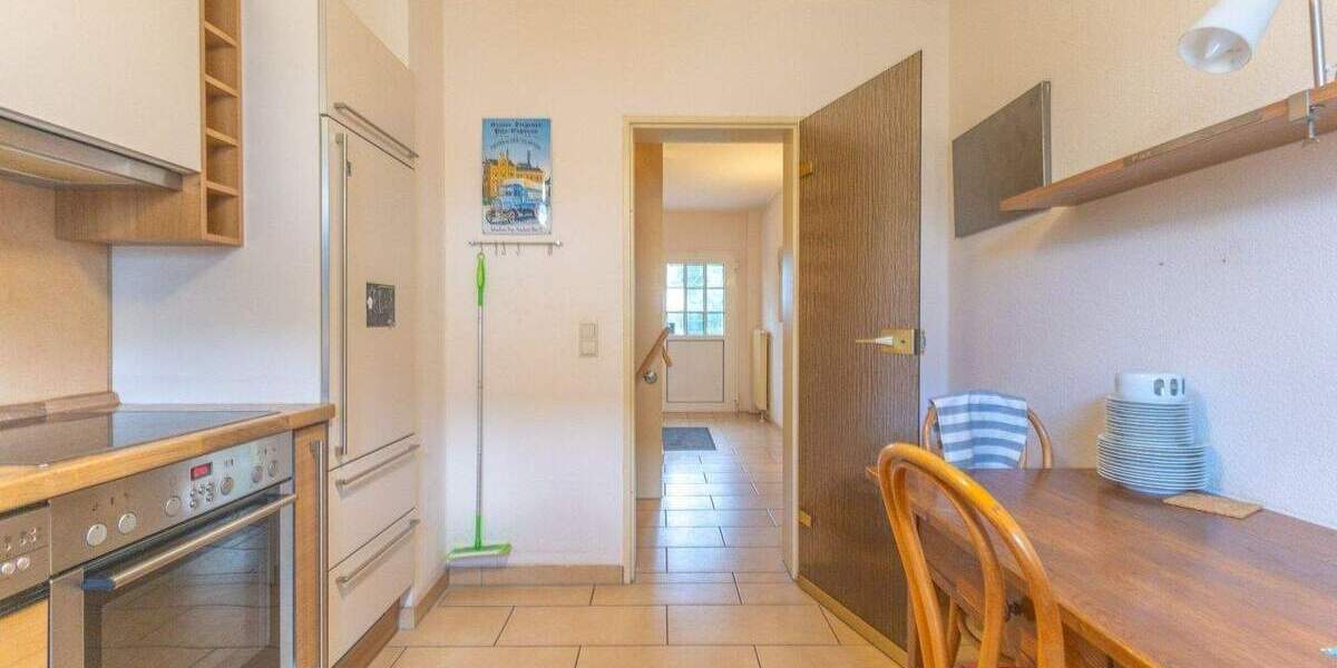 Reihenmittelhaus Menden Mitte - 4 Zimmer, 103 m&sup2;, 255.000&euro; | Angebot:24647526