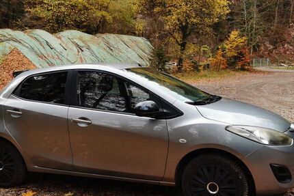 Mazda 2 130.775 km 4.650 &euro; Althutte 71566