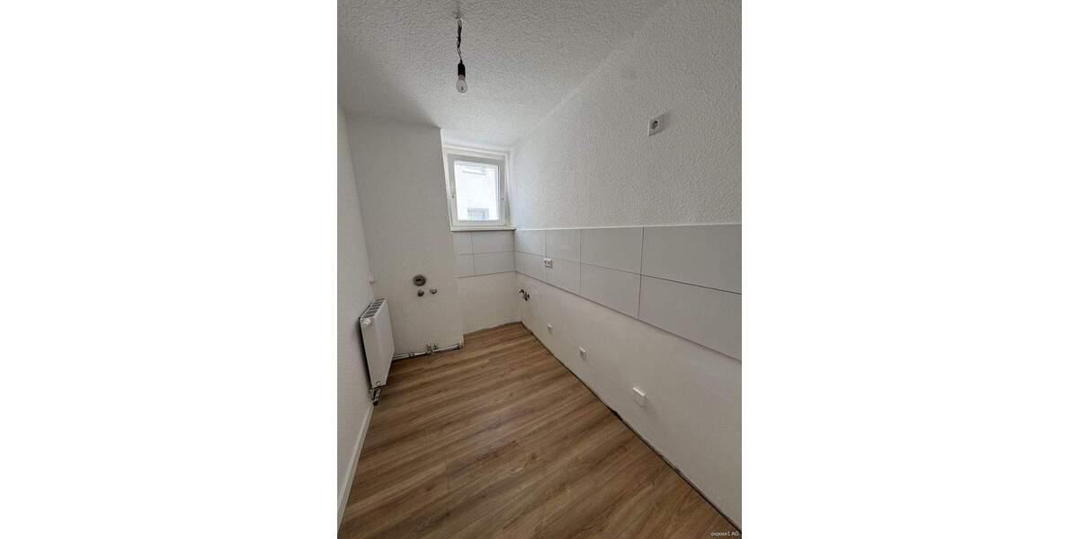Etagenwohnung Hagen Eilpe - 2 Zimmer, 47 m&sup2;, 330&euro; | Angebot:25774658