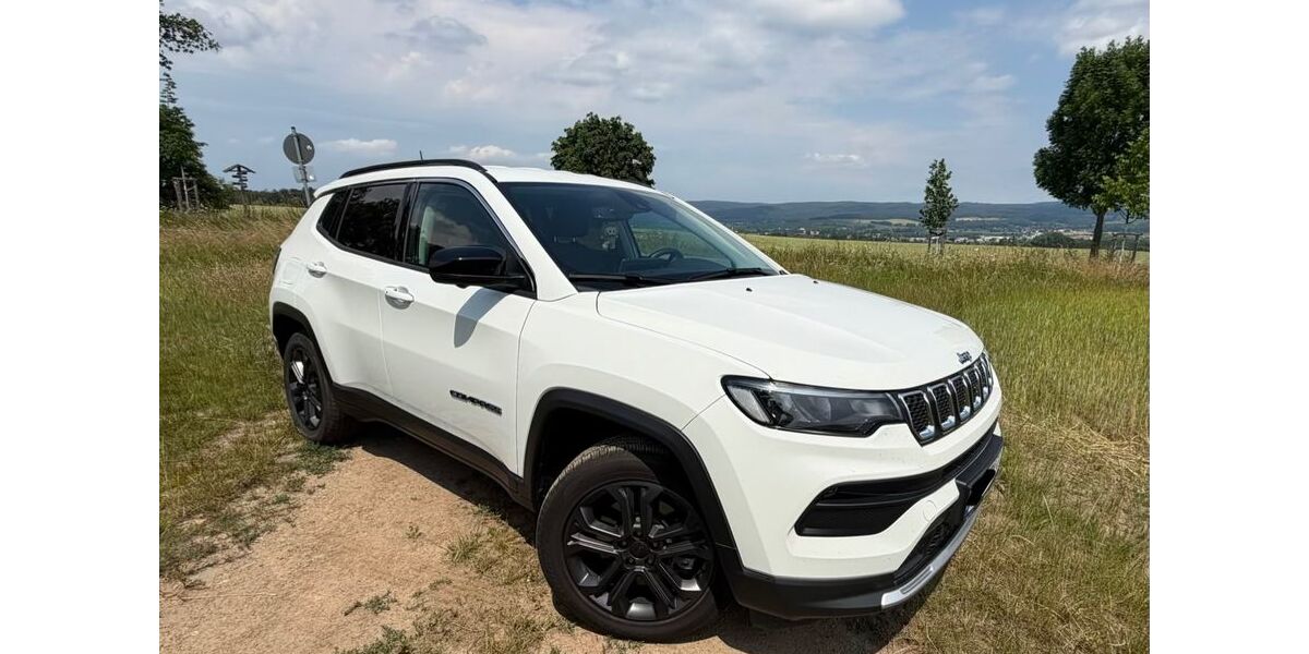 Jeep Compass 34.100 km 28.000 &euro; Bodelwitz 07381
