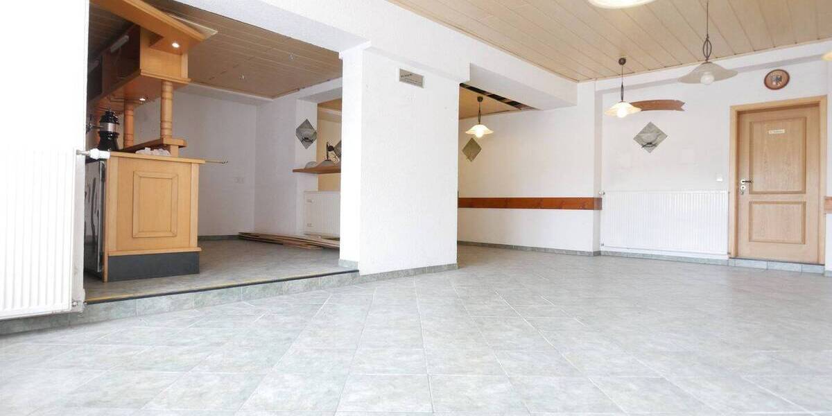 Einfamilienhaus Roschbach - 6 Zimmer, 133 m&sup2;, 169.000&euro; | Angebot:25685997