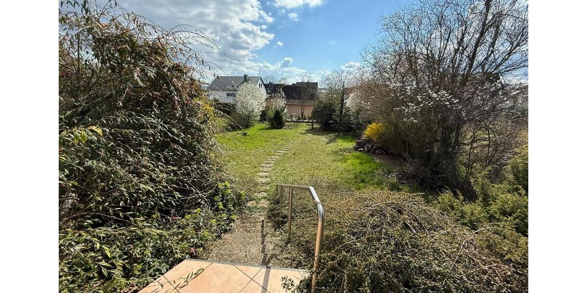 Freistehendes Einfamilienhaus inkl. 2 Appartements in Rüdesheim 6 zimmer