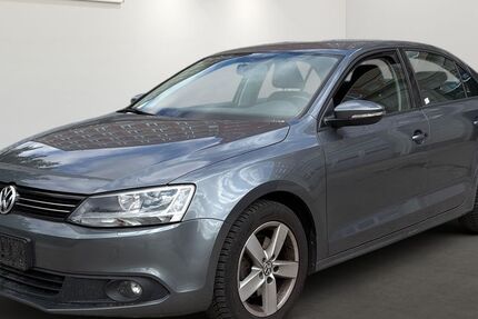 VW Jetta 225.101 km 3.499 &euro; Berlin 12681