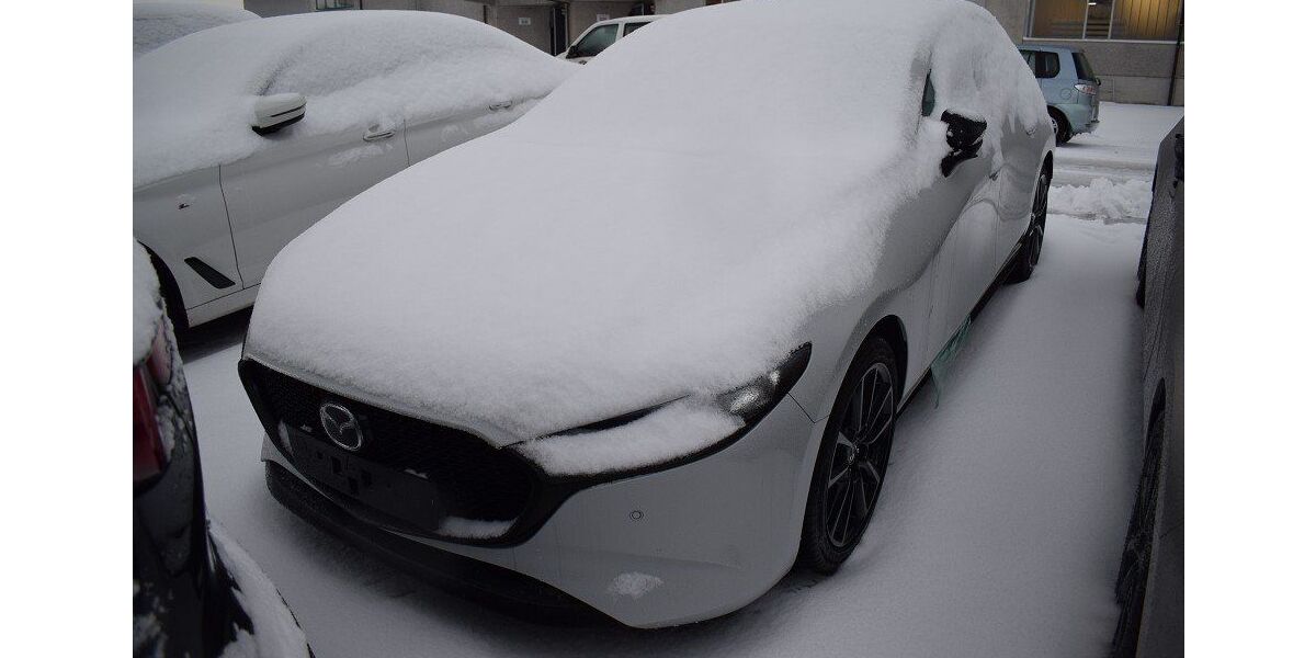 Mazda 3 20.451 km 23.900 &euro; Burgkunstadt 96224