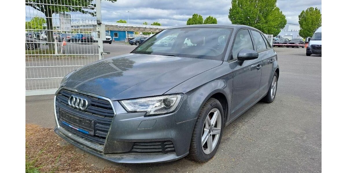 Audi A3 128.530 km 17.475 &euro; Kirchheim bei München 85551