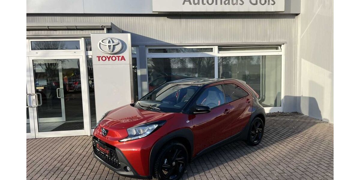 Toyota Aygo (X) 2.500 km 18.690 &euro; Mühlhausen 99974
