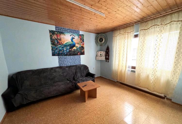 Etagenwohnung Schönwald - 6 Zimmer, 120 m&sup2;, 1.020&euro; | Angebot:26694036