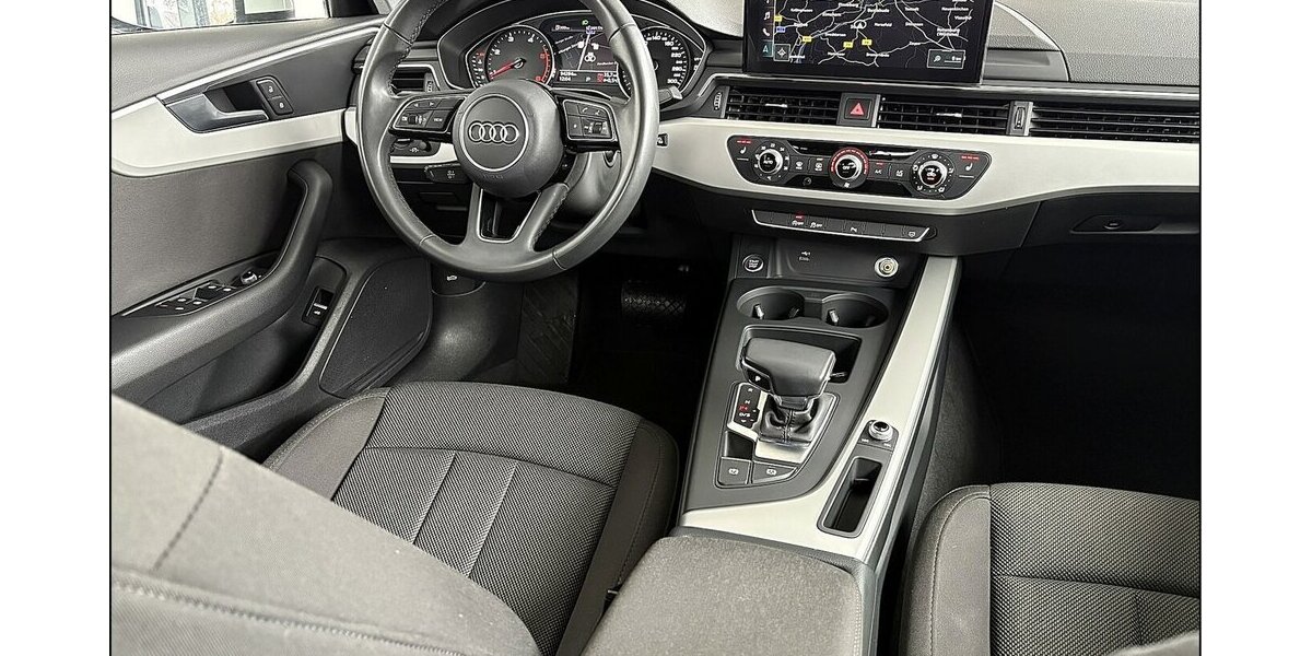 Audi A4 30 TDI Limo Aut. LED Matrix Assist. AHK 94.500 km 21.990 &euro; Stade 21682