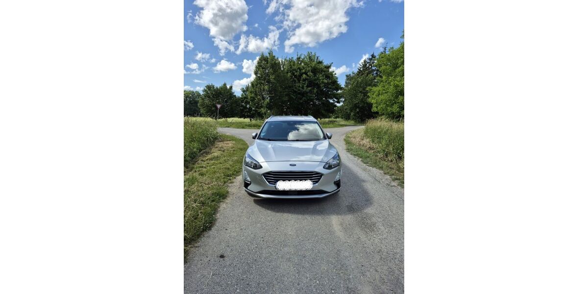 Ford Focus 163.500 km 10.250 &euro; Wörth 76744