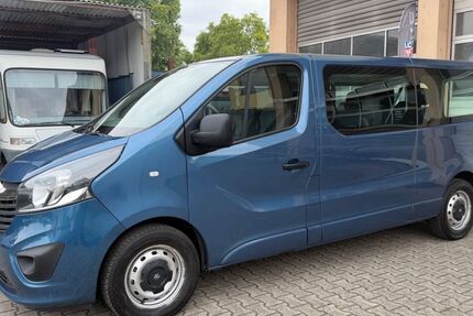Opel Vivaro 248.000 km 9.990 &euro; Frankfurt am Main 65933