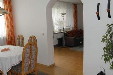 Wohnung Coburg - 4 Zimmer, 110 m&sup2;, 650&euro; | Angebot:26378698