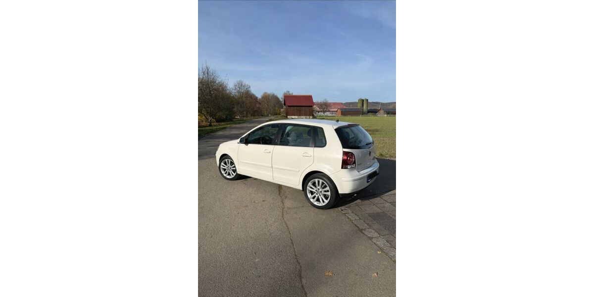 VW Polo 180.000 km 2.250 &euro; Gingen 73333
