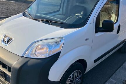 Peugeot Bipper 83.000 km 5.355 &euro; Elz 65604
