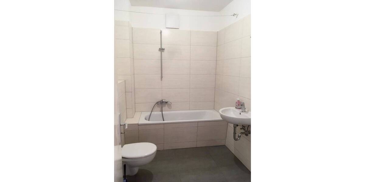 Etagenwohnung Dresden Friedrichstadt - 4 Zimmer, 100 m&sup2;, 757&euro; | Angebot:26343668