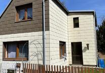 Haus für Handwerker in Treuen