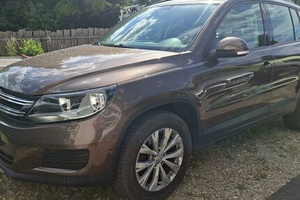 VW Tiguan 125.500 km 9.350 &euro; Tafertshofen 86498