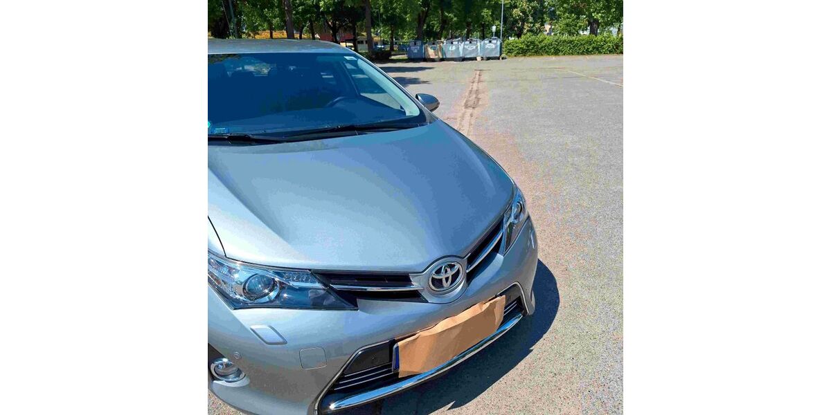 Toyota Auris 95.300 km 9.700 &euro; Teningen 79331