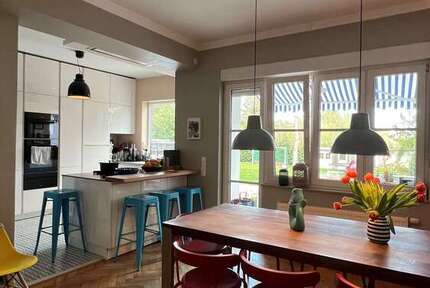 Haus zum Mieten in Köln 6.290 € 227 m²