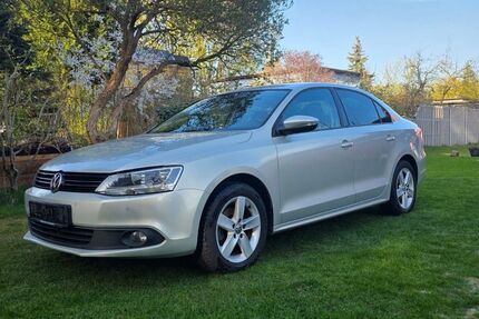VW Jetta 222.623 km 4.700 &euro; Erkner 15537