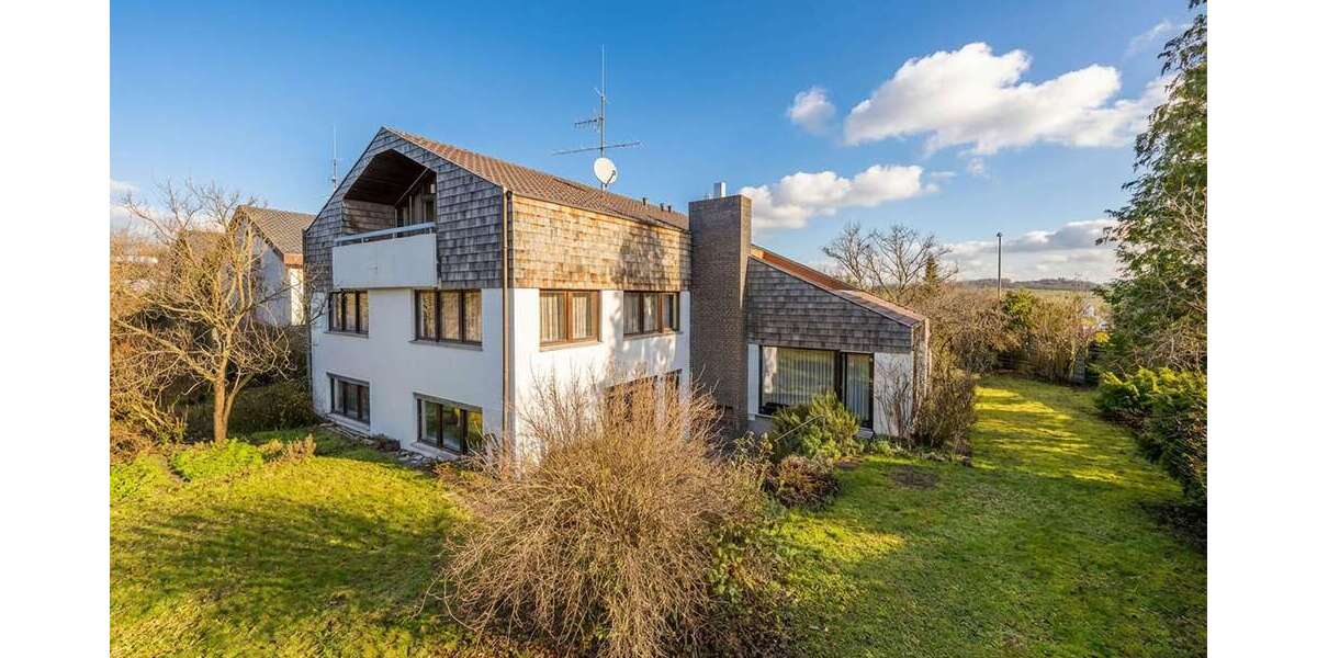 Haus zum Kaufen in Nürtingen 949.000 € 282.59 m² 7 zimmer