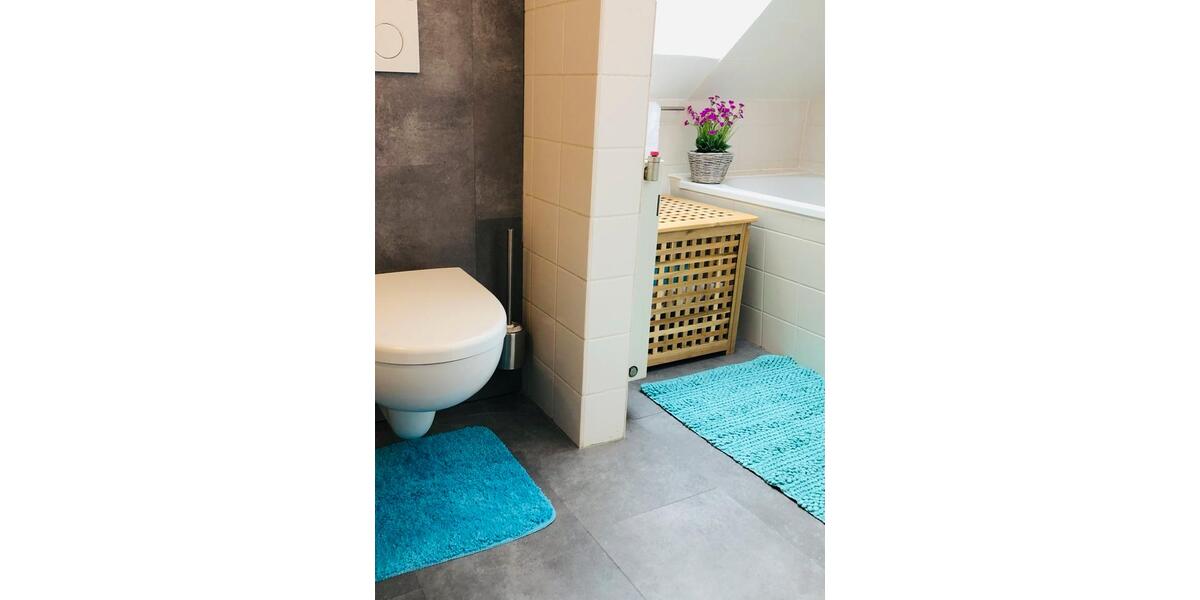 Dachgeschoßwohnung Wuppertal Elberfeld - 1 Zimmer, 39 m&sup2;, 600&euro; | Angebot:25995510