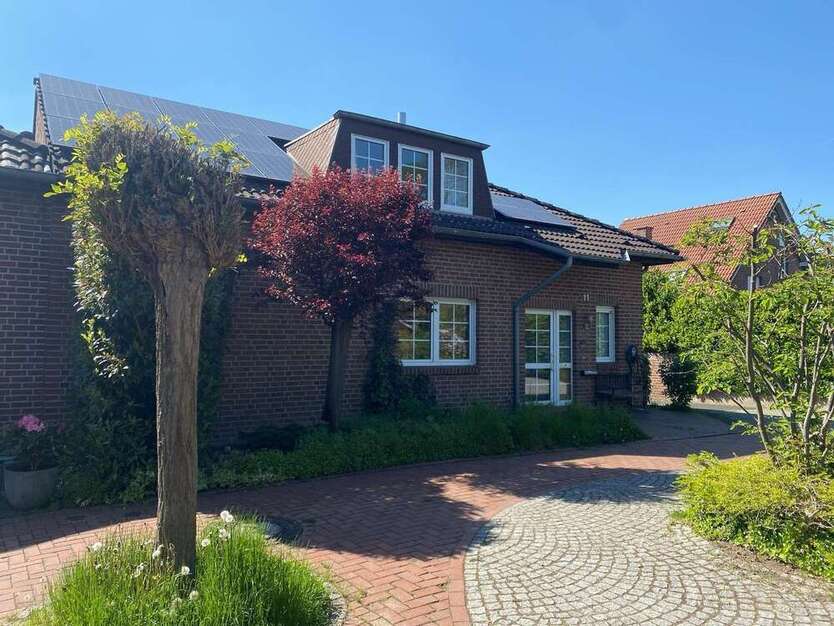 Haus zum Kaufen in Meerbusch 750.000 € 159 m²