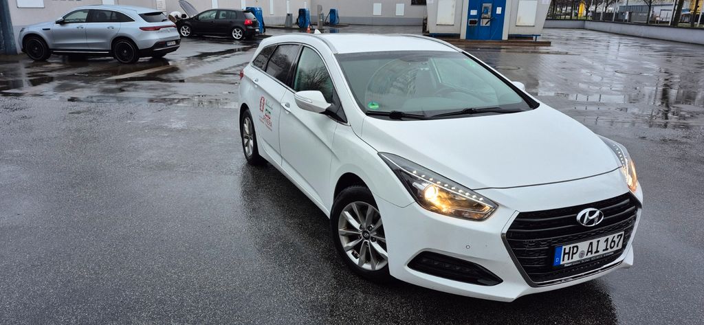 Hyundai i40 121.450 km 11.000 € Heppenheim 64646