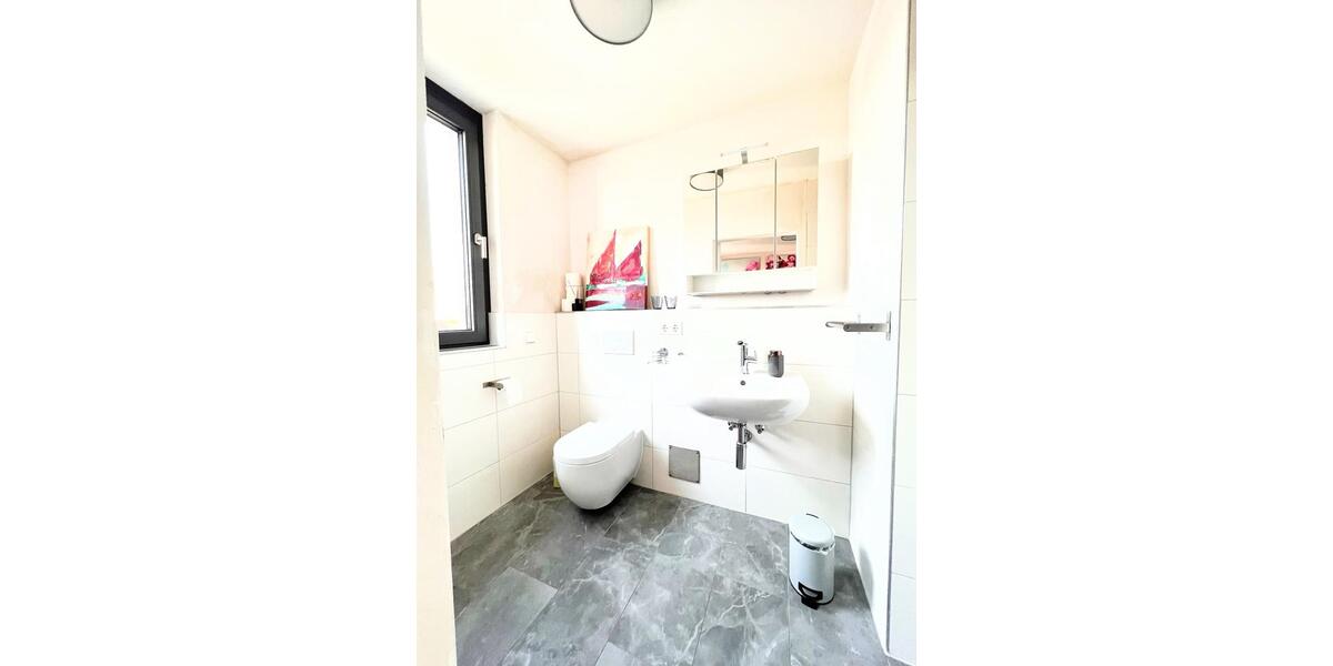 Einfamilienhaus Ludwigsburg Oßweil - 2 Zimmer, 47 m&sup2;, 1.100&euro; | Angebot:25829679