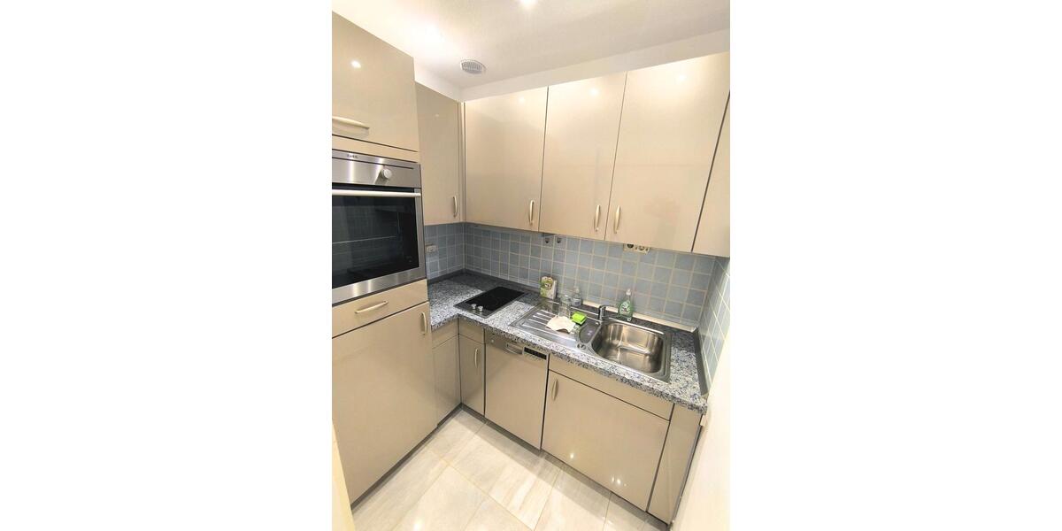 Etagenwohnung Saarbrücken - 2 Zimmer, 35 m&sup2;, 175.000&euro; | Angebot:27096949