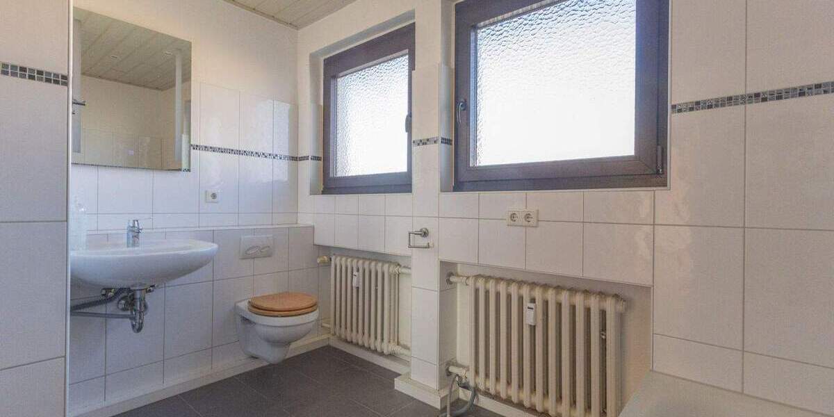Etagenwohnung Menden Mitte - 4 Zimmer, 125.000&euro; | Angebot:24790587