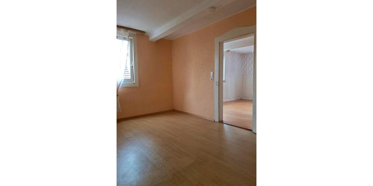 Bauernhaus, Landhaus Annweiler am Trifels - 6 Zimmer, 140 m&sup2;, 179.000&euro; | Angebot:27129161