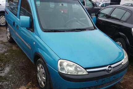 Opel Combo 143.700 km 2.500 &euro; Biblis 68647