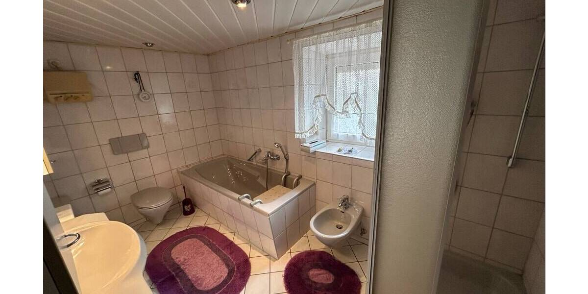 Bauernhaus, Landhaus Leutershausen Wiedersbach - 4 Zimmer, 134 m&sup2;, 198.000&euro; | Angebot:26243400