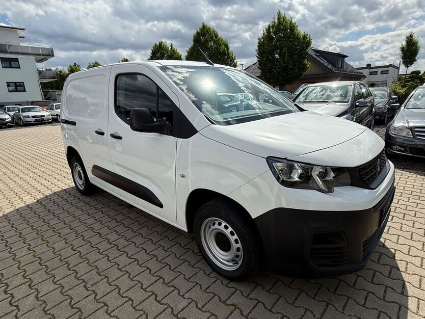 Peugeot Partner 82.745 km 10.990 € Fuldabrück-Bergshausen 34277