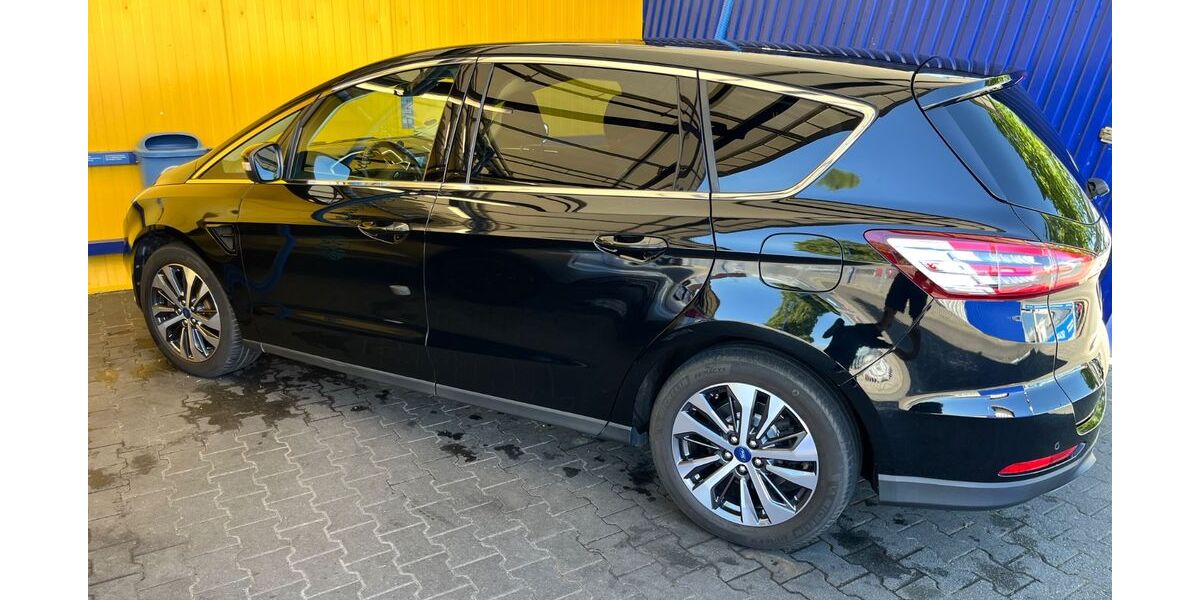 Ford S-Max 94.000 km 17.500 &euro; Remchingen 75196