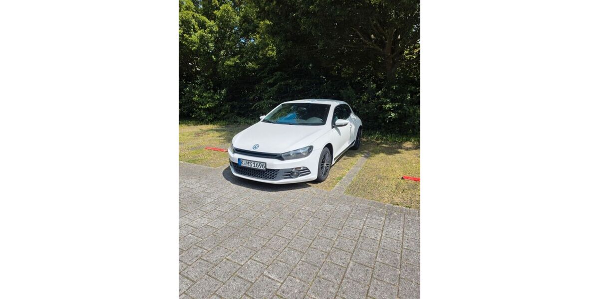 VW Scirocco 180.000 km 8.500 € Köln 50859