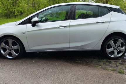 Opel Astra 198.000 km 7.500 &euro; Kretzschau 06712