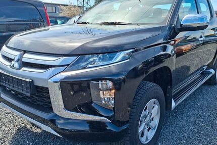 Mitsubishi L200 39.732 km 25.999 &euro; Schwaig 90571