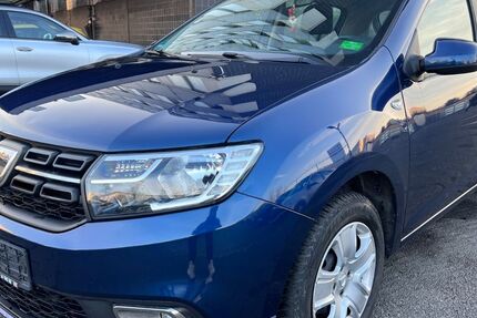 Dacia Sandero 105.866 km 4.999 &euro; Berlin 12249