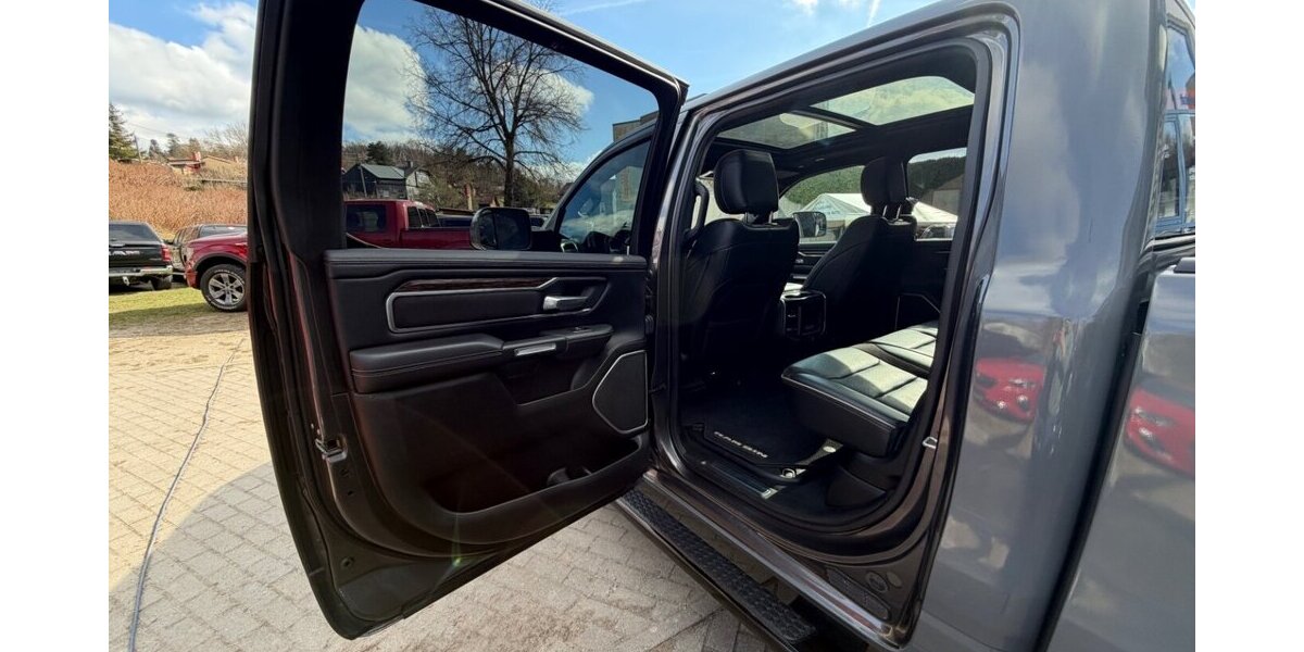 Dodge RAM 1500 Hemi Laramie