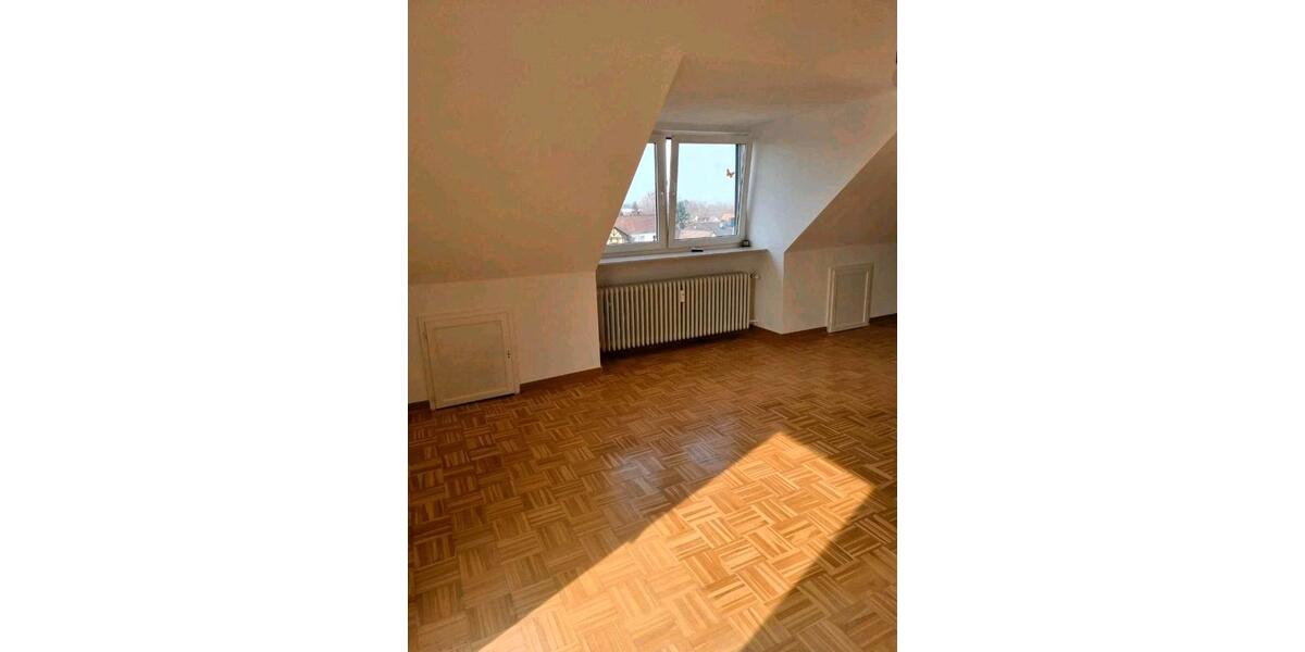 Dachgeschoßwohnung Lohfelden - 2.5 Zimmer, 80 m&sup2;, 850&euro; | Angebot:26413060