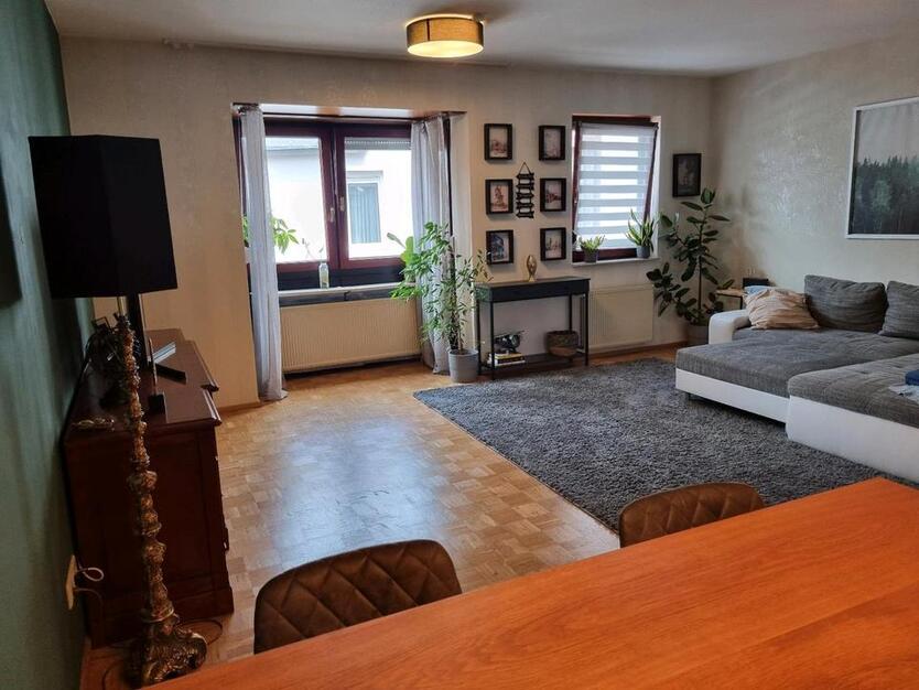 Große Wohnung im Zentrum von Speicher zu vermieten