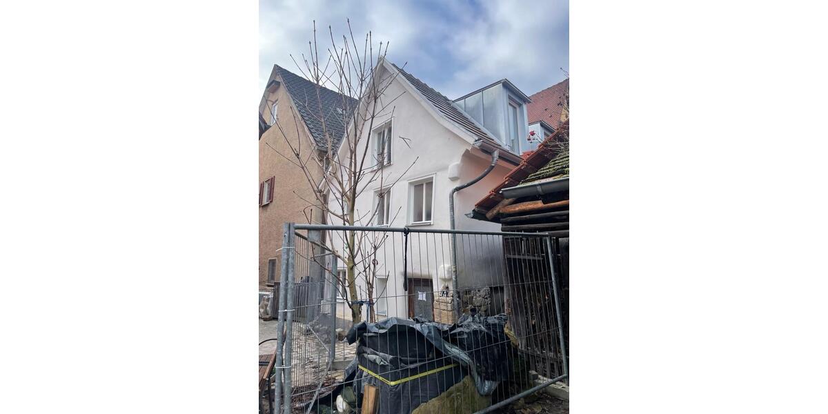 Einfamilienhaus Tübingen - 4 Zimmer, 90 m&sup2;, 1.300&euro; | Angebot:24868945