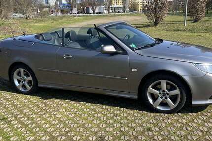 Saab 9-3 42.000 km 16.000 &euro; Frankfurt am Main, Stadt 60326