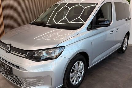 VW Caddy 140.800 km 19.945 &euro; Flensburg 24941