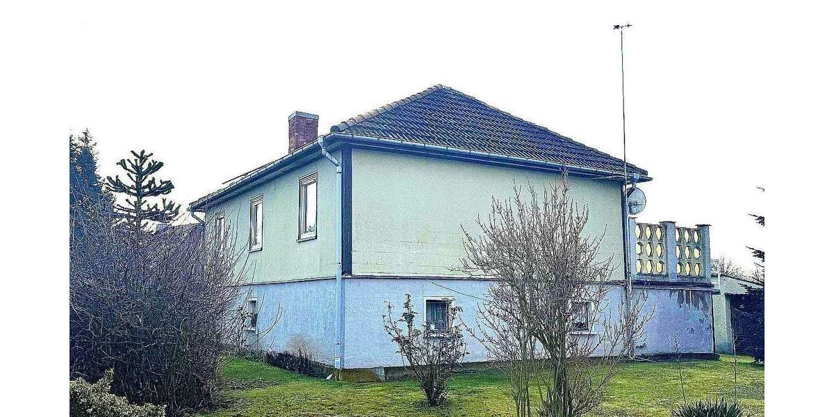 Mehrfamilienhaus, Wohnhaus Seehausen Schönberg - 4 Zimmer, 107 m&sup2;, 90.000&euro; | Angebot:25745939