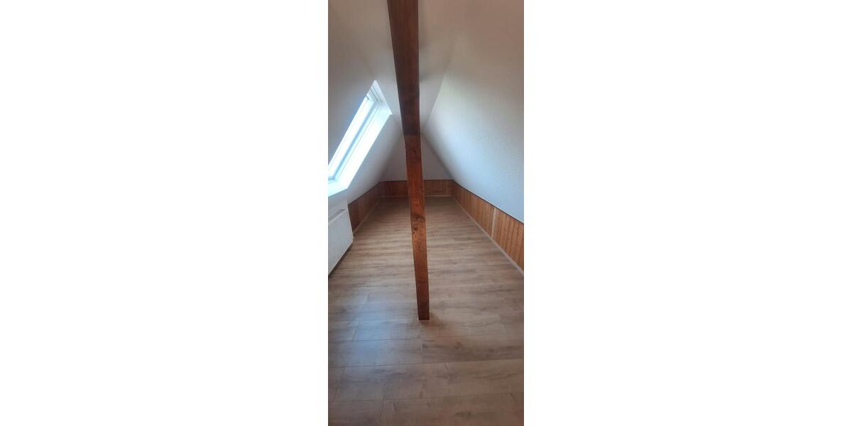 Maisonettenwohnung Velbert Langenberg - 5 Zimmer, 124 m&sup2;, 875&euro; | Angebot:26676320