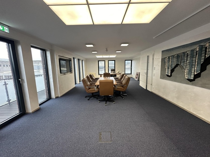 ***VERKAUFT*** Bürogebäude mit Lagerfläche in der Kernstadt