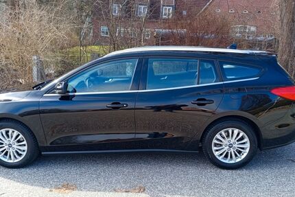Ford Focus 85.000 km 13.300 &euro; Kiel 24145
