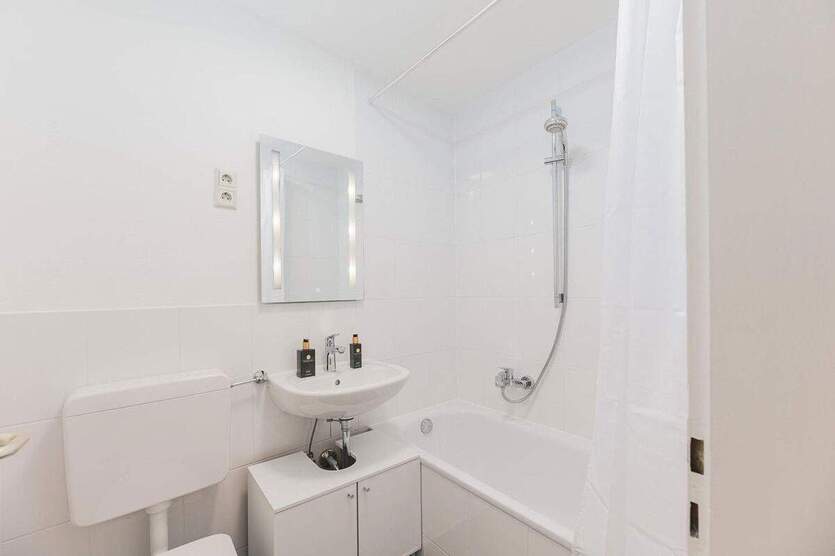 Exklusiv möblierte Wohnung in Top Lage in Stuttgart West! 2 zimmer